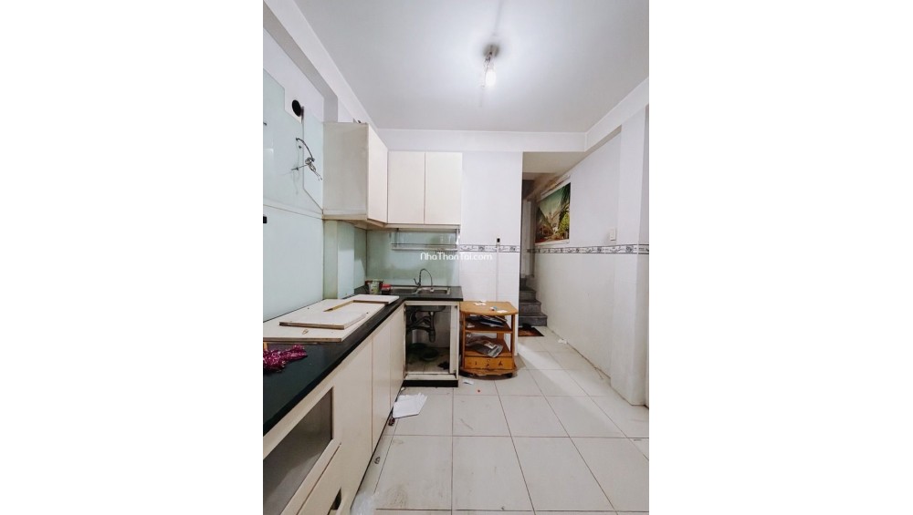 Nhà Tôn Đản , Quận 4, 1 lững , 2 lầu, 21 m2.